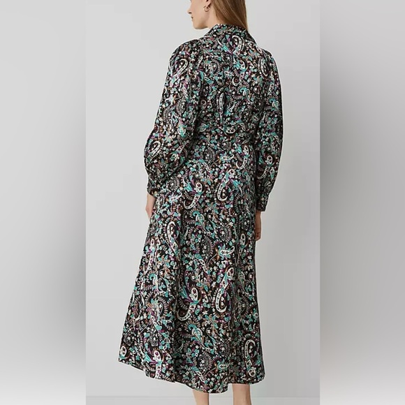 NWT - Floral Belted Shirtdress - Picture 5 of 5